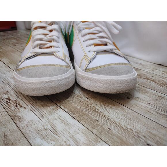 Nike Blazer Mid 77 Roswell Rayguns GS DD9528-100 Youth Size 6 - Picture 9 of 15